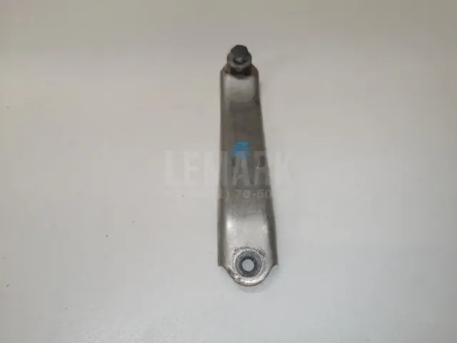 Кронштейн (сопут. товар) для  Audi A4 [B6] 2000-2004