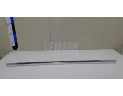 Накладка стекла заднего левого