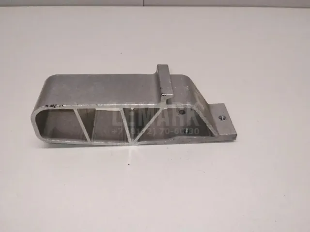 Кронштейн (сопут. товар) для  Audi Allroad quattro 2006-2012