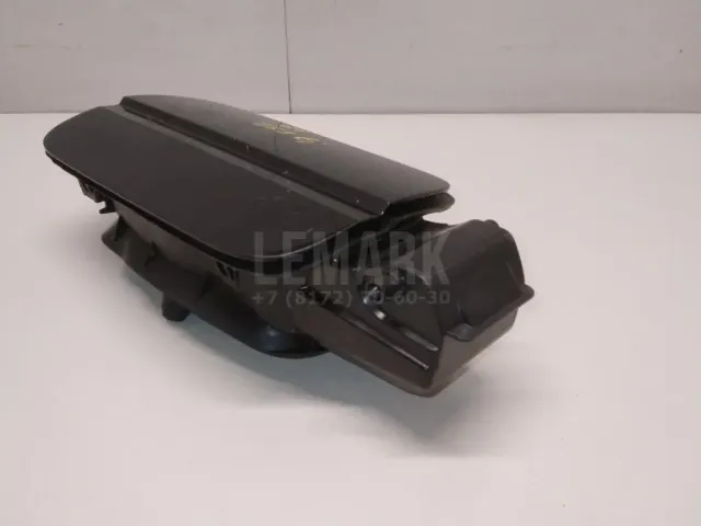 Ниша лючка бензобака для  Ford Mondeo V 2015-2022