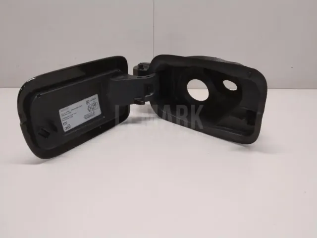 Ниша лючка бензобака для  Ford Mondeo V 2015-2022