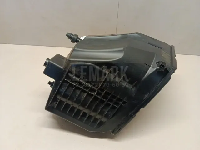 Корпус воздушного фильтра для  BMW 7-serie E38 1994-2001