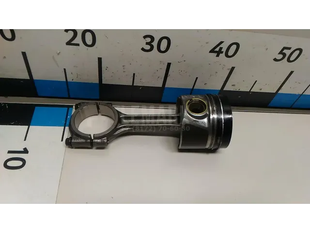 Поршень с шатуном