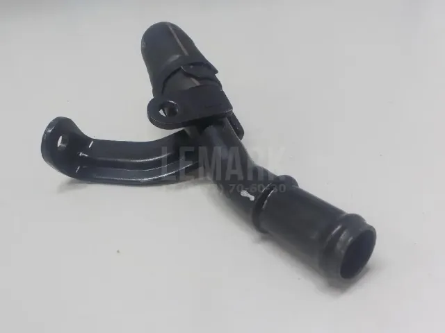 Трубка системы охлаждения для  BMW 3-serie F30/F31/F80 2011-2020