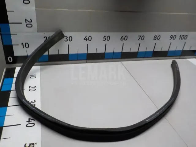 Уплотнитель (внутри) для  Haval H2 2014-2020