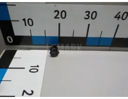Отбойник капота