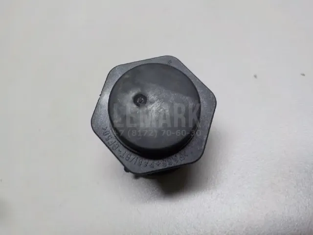 Отбойник капота для  BMW Z4 E89 2009-2016