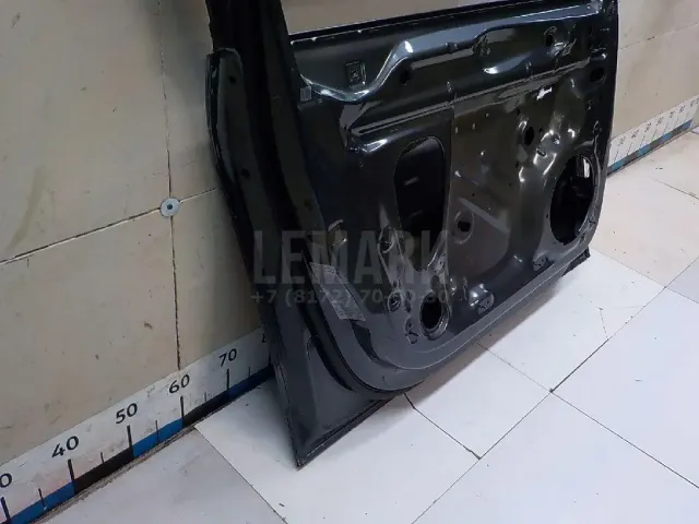Дверь передняя левая