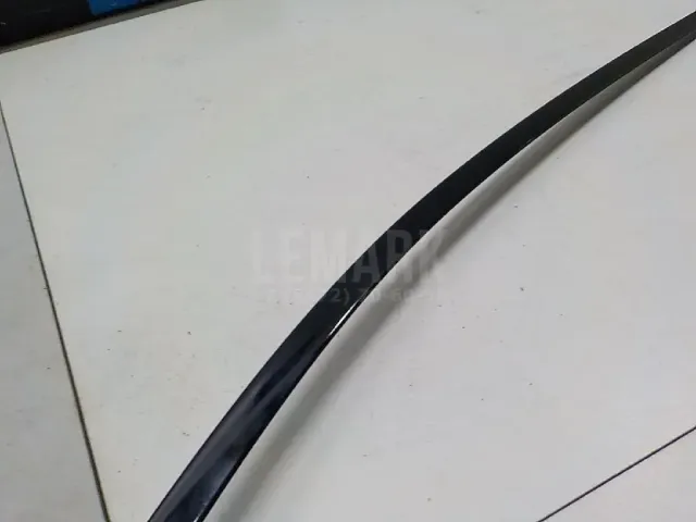 Молдинг передней левой двери для  Citroen C5 2008-2017