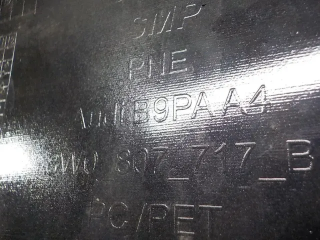 Спойлер переднего бампера