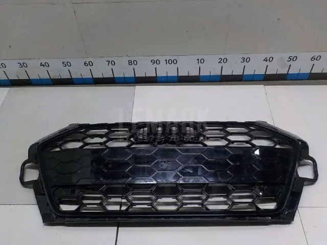Решетка радиатора для  Audi A8 [4D] 1994-1998