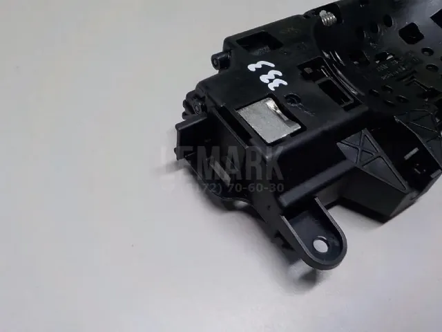 Кронштейн ручки для  BMW X5 F15/F85 2013-2018