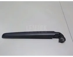 Поводок стеклоочистителя заднего