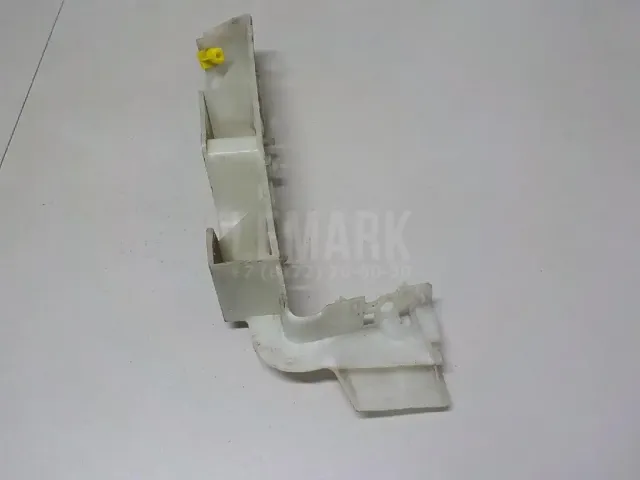 Кронштейн переднего бампера правый для  Haval H9 2014-2024