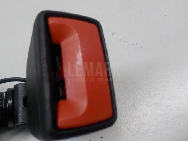 Ответная часть ремня безопасности для  BMW 3-serie F30/F31/F80 2011-2020