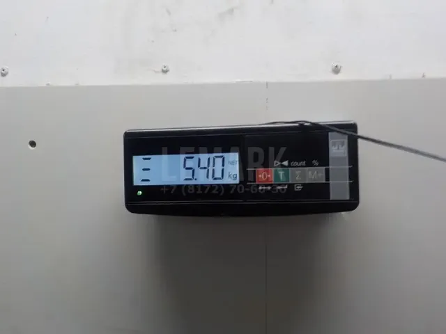 Стекло двери багажника