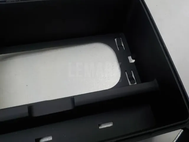 Ящик передней консоли для  Chevrolet Evanda 2004-2006