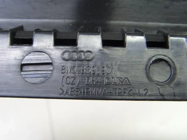 Накладка двери задней левой для  Audi A3 [8V] 2013-2020