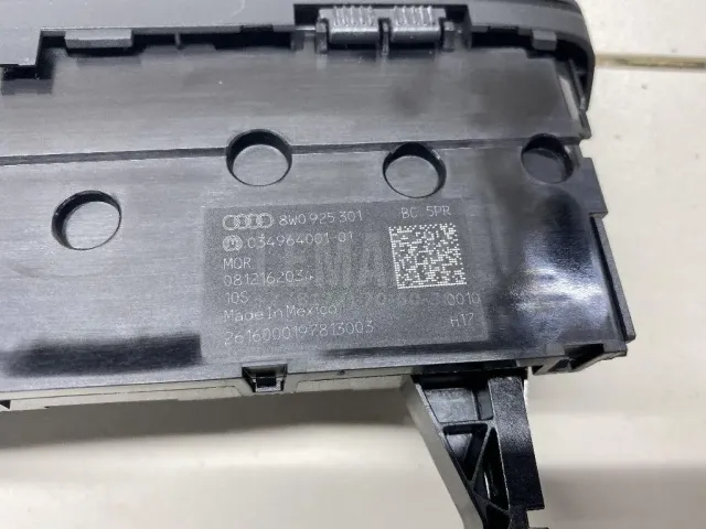 Блок кнопок для  FAW Besturn X40 2016-2023