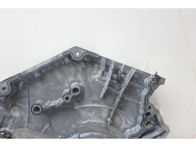 Крышка коленвала задняя для  BMW 5-serie G30/G31/F90 2017-2023