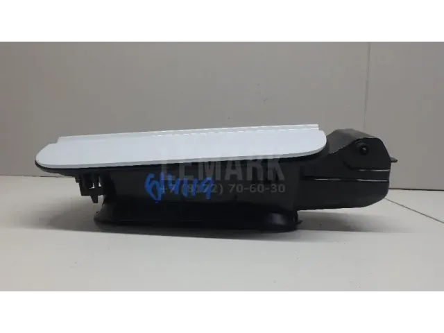 Лючок бензобака для  Ford Fiesta 2008-2019