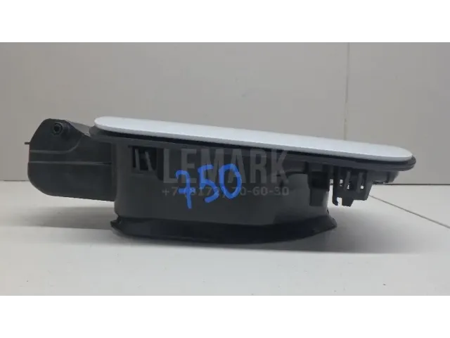 Лючок бензобака для  Ford Fiesta 2008-2019
