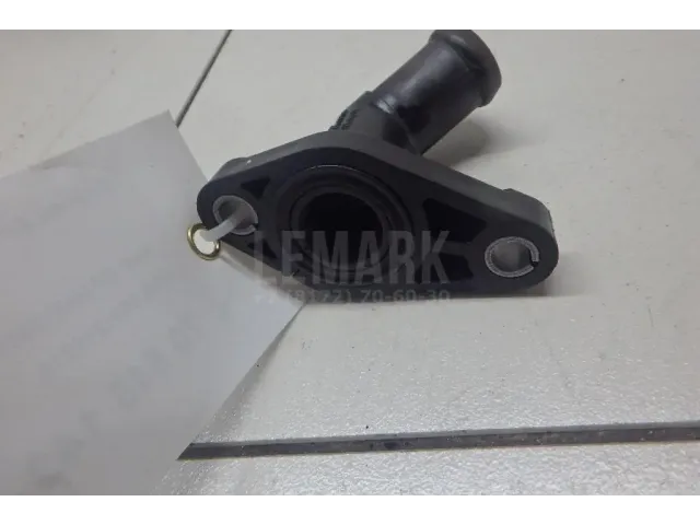 Фланец двигателя системы охлаждения для  Ford S-MAX 2006-2015