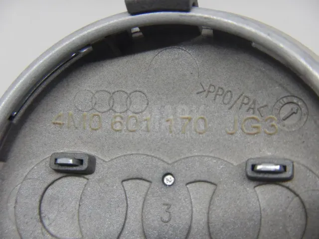 Колпак декор. легкосплавного диска для  Audi A3 (8L1) 1996-2003
