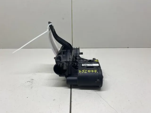 Клемма для  CASE SV300 2012