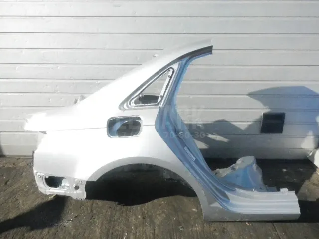 Крыло заднее правое для  Ford C-MAX 2003-2010