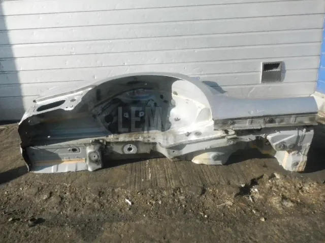 Крыло заднее правое для  Ford C-MAX 2003-2010