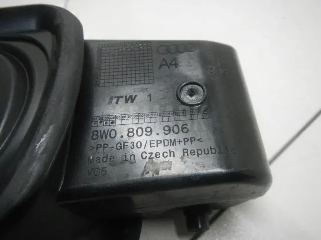 Лючок бензобака для  Audi A3 [8PA] Sportback 2004-2013