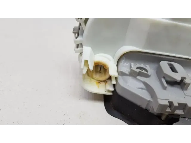 Замок двери передней правой для  BMW X2 U10 2023