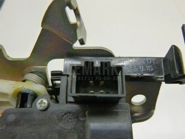 Замок багажника для  Ford Cougar 1998-2001