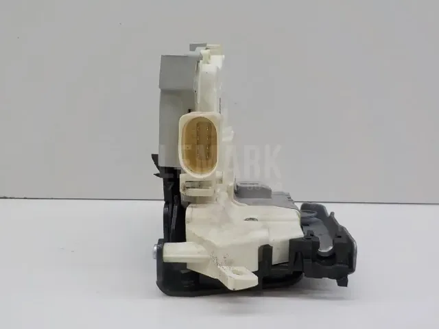 Замок двери задней левой для  Chevrolet Corvette (C7) 2013-2019