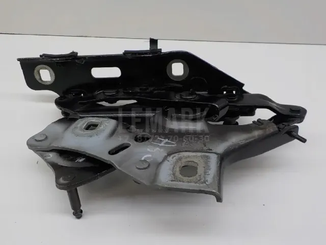 Петля капота правая для  Audi A3 [8PA] Sportback 2004-2013