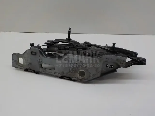 Петля капота правая для  Audi A3 [8PA] Sportback 2004-2013