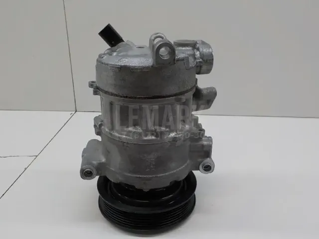 Компрессор кондиционера для  Ford Cougar 1998-2001