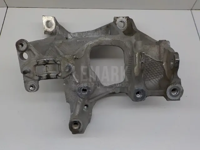 Кронштейн передней балки для  Ford Transit 2006-2013