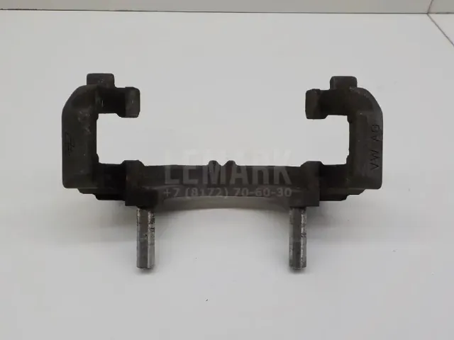Скоба суппорта переднего для  Audi TT(8N) 1998-2006