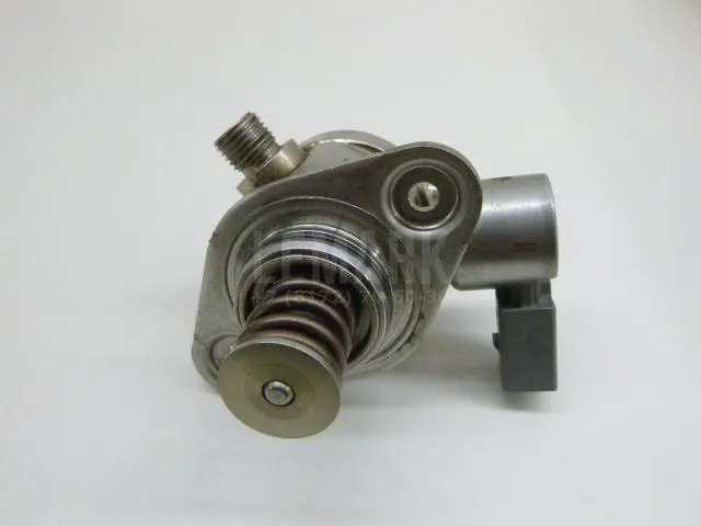 Насос (ТНВД) бензиновый для  Audi A4 [B6] 2000-2004
