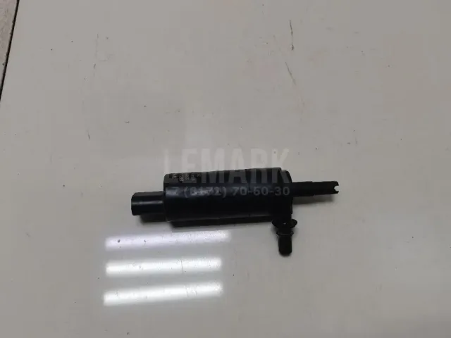 Насос омывателя фар