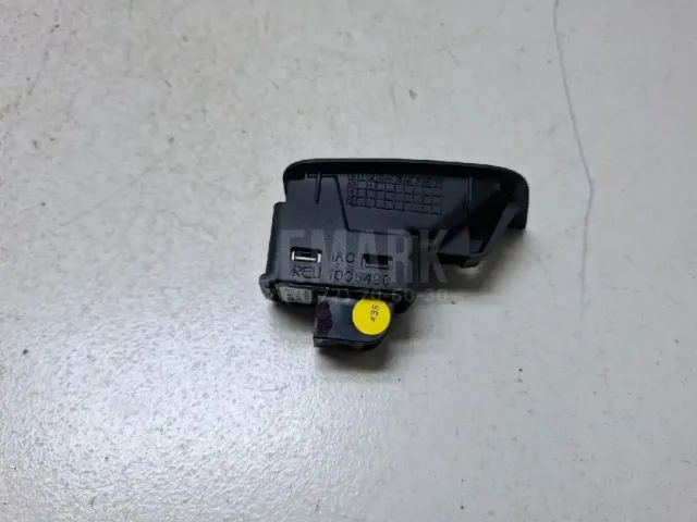 Кнопка открывания багажника для  Audi Allroad quattro 2006-2012