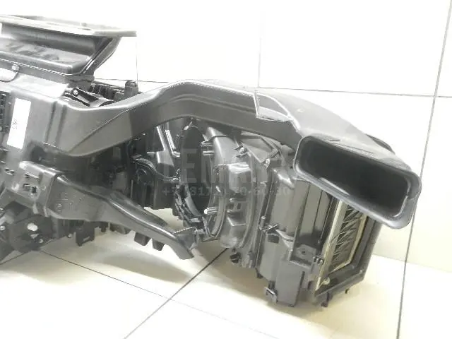 Корпус отопителя для  Ford Kuga 2008-2012