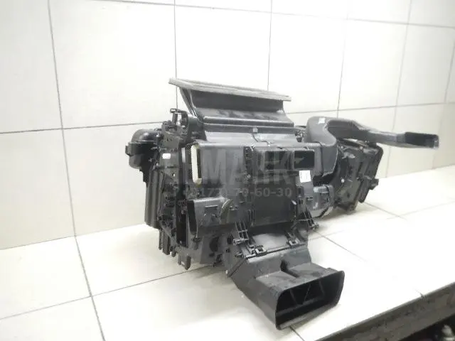 Корпус отопителя для  Ford Kuga 2008-2012