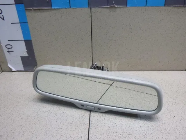 Зеркало заднего вида