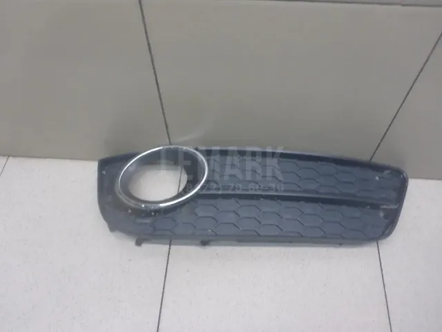 Решетка в бампер правая