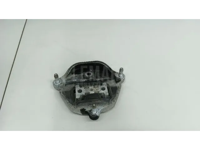 Опора КПП для  Audi A5/S5 (F5) 2017