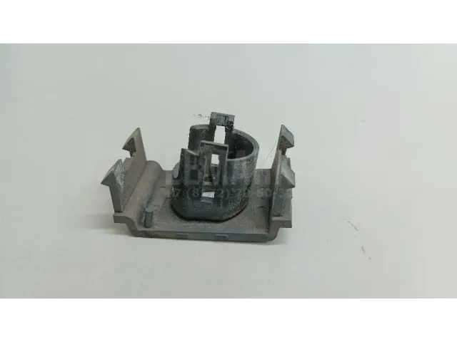 Кронштейн датчика парковки для  BMW 3-serie F30/F31/F80 2011-2020