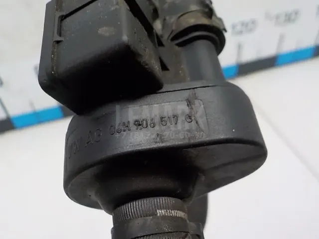 Клапан вакуумный для  Audi 100/200 [43] 0-1983